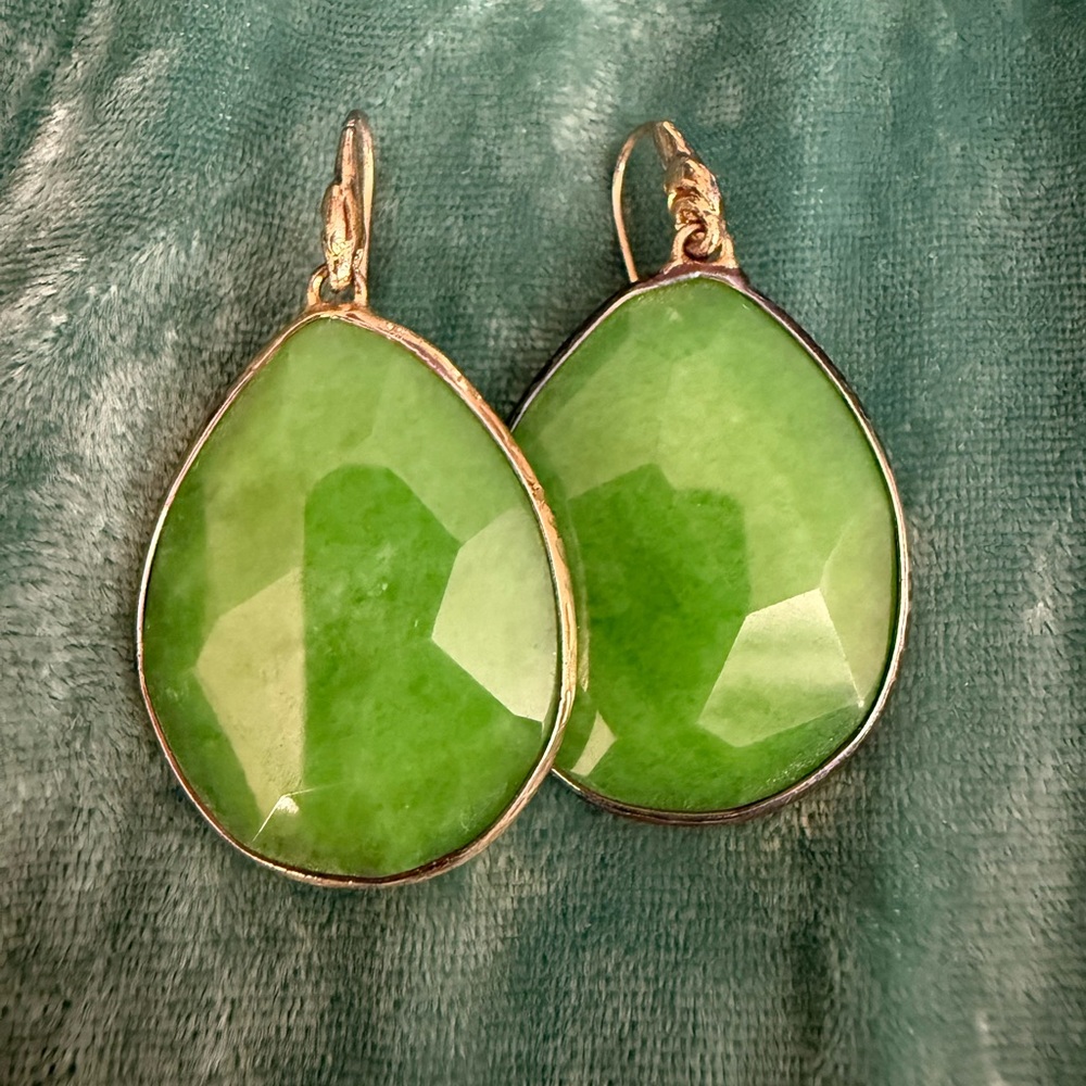 Stella & Dot Jade Serenity Earrings – Elegant & Timeless